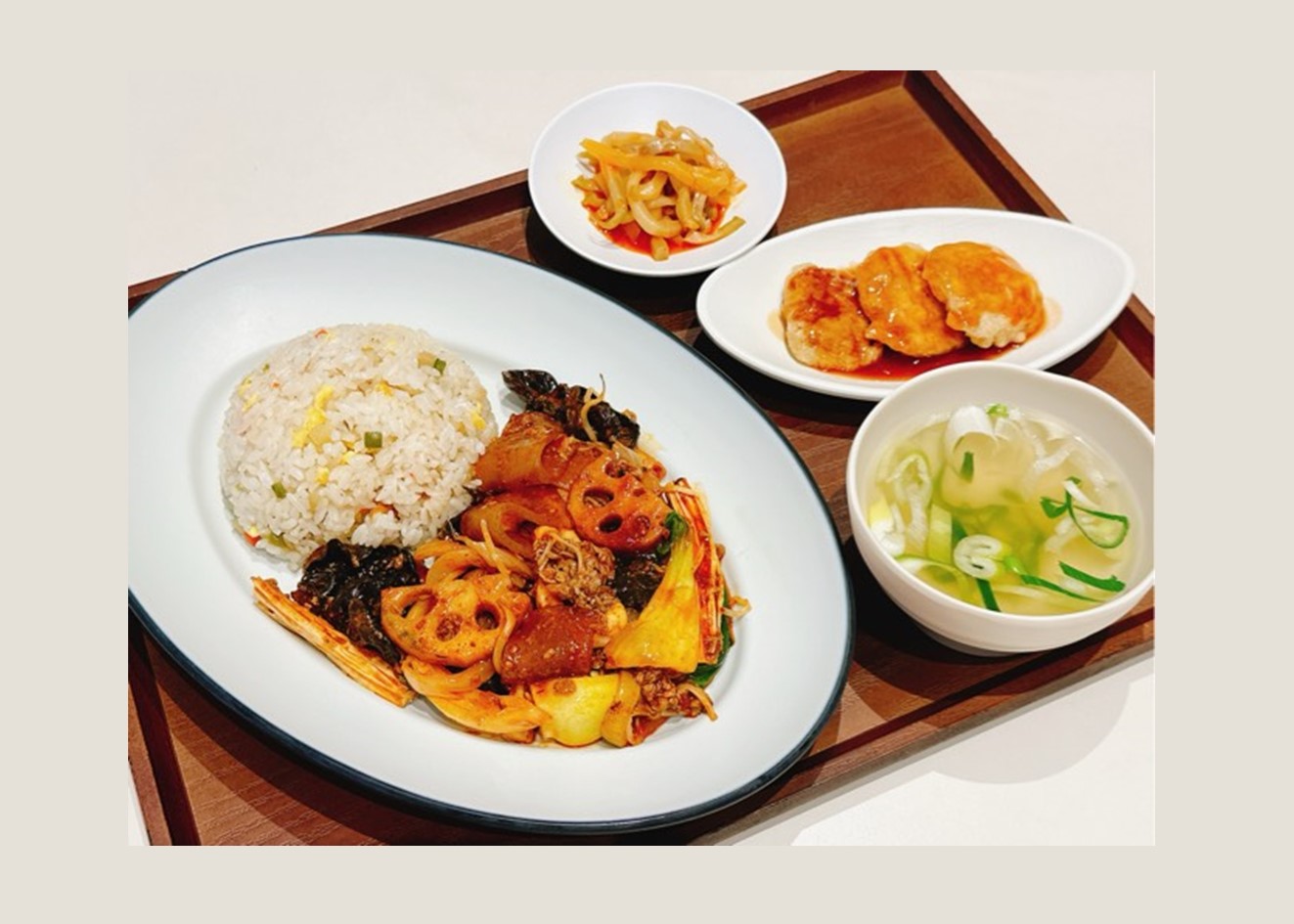 [아워홈오피스]마라샹궈계란볶음밥