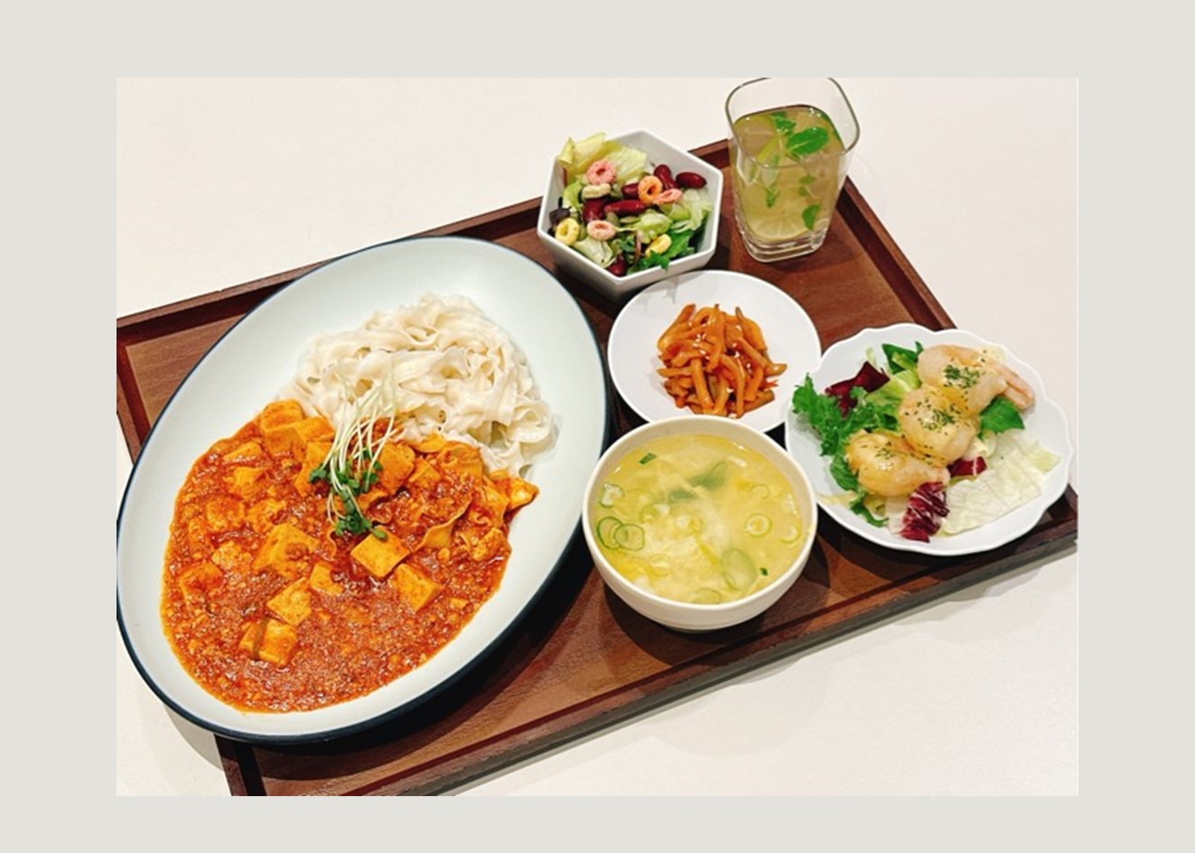 [아워홈오피스]마파두부도삭면