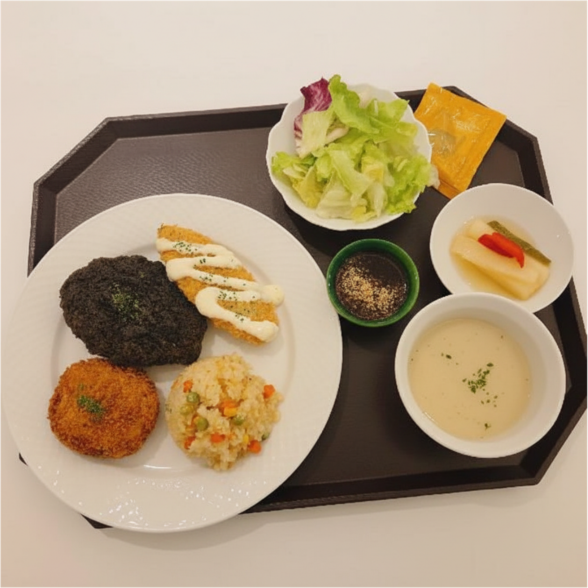 모듬카츠플래터 (블랙일식등심돈카츠)